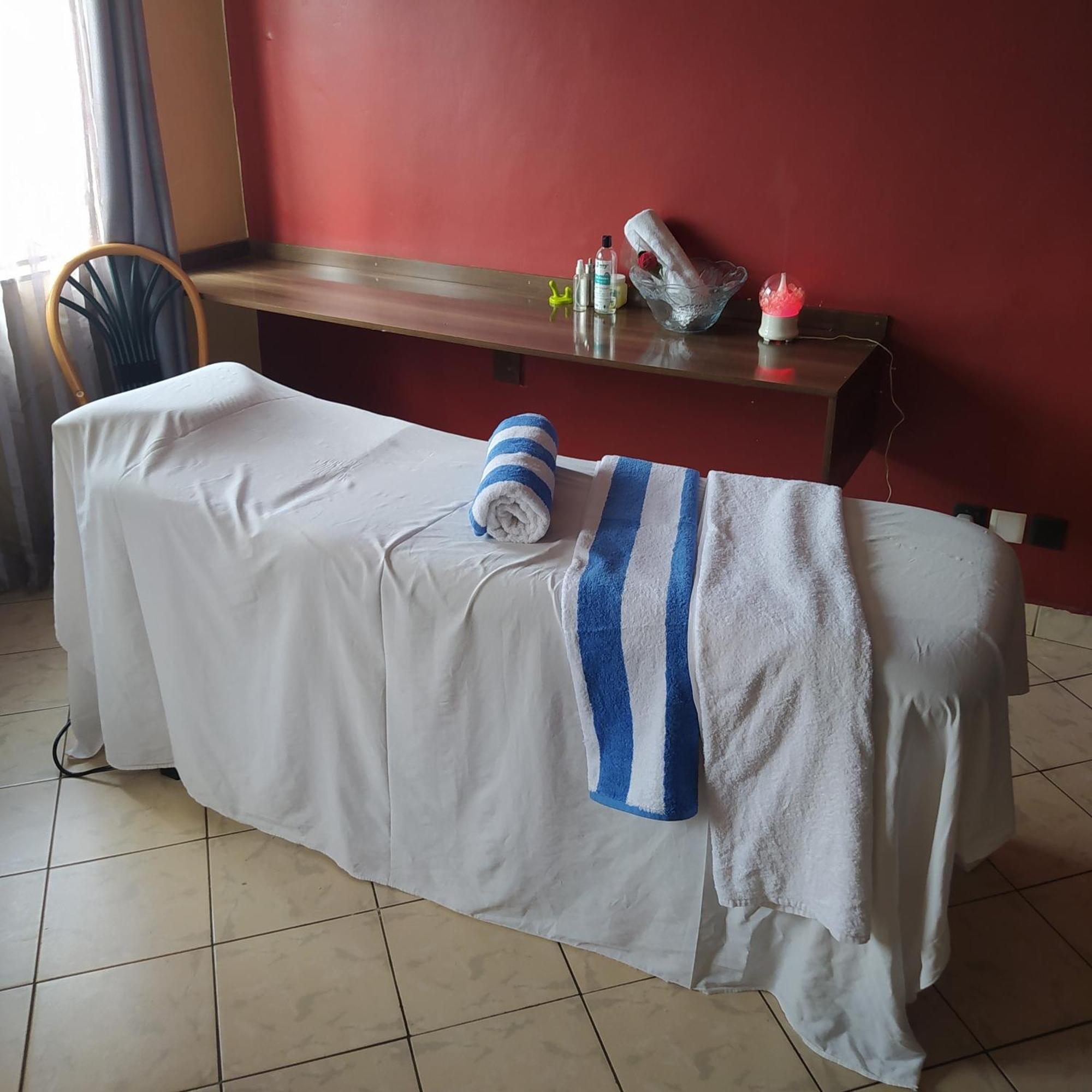 Plus254 Hotel Nairobi Ngoại thất bức ảnh